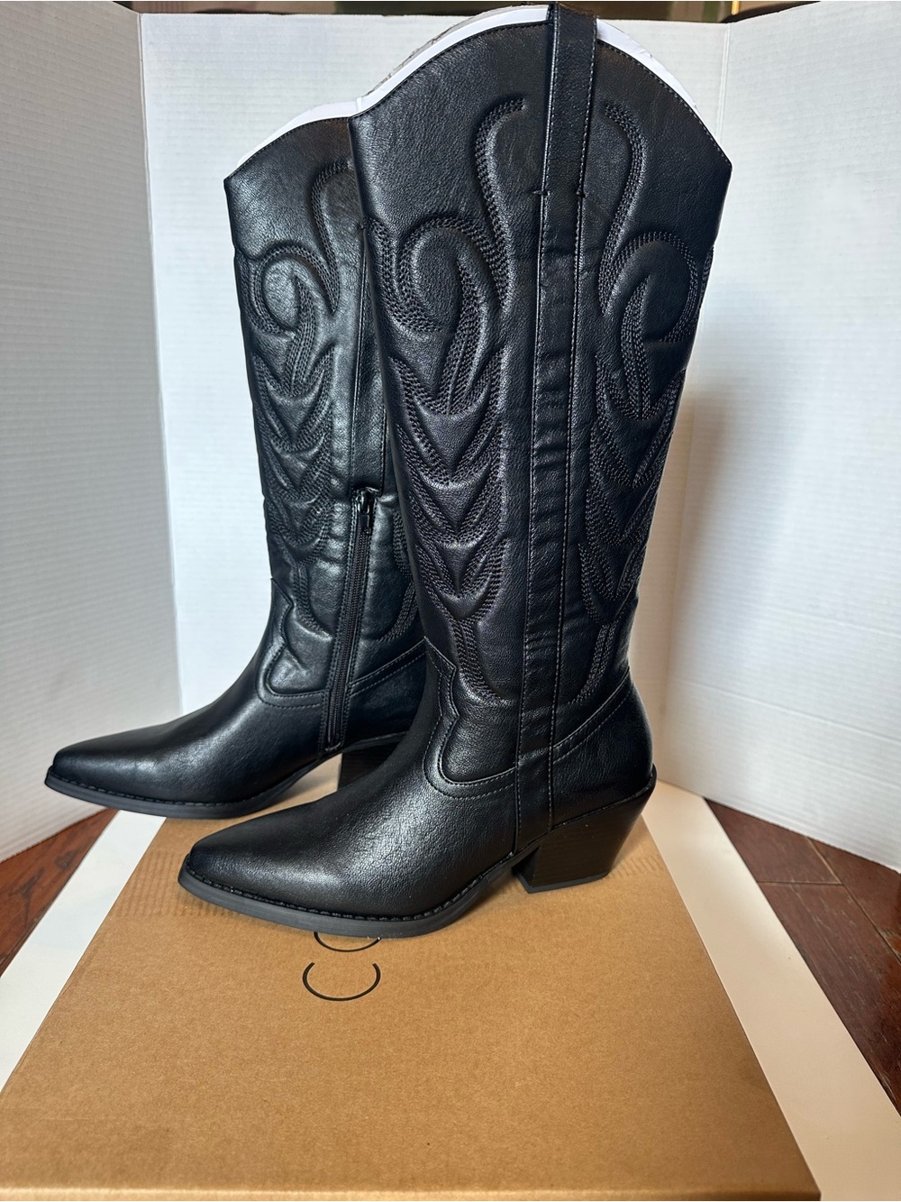 Coconuts by Matisse Dixie Black Western Cowboy Boots Women’s 8 NIB